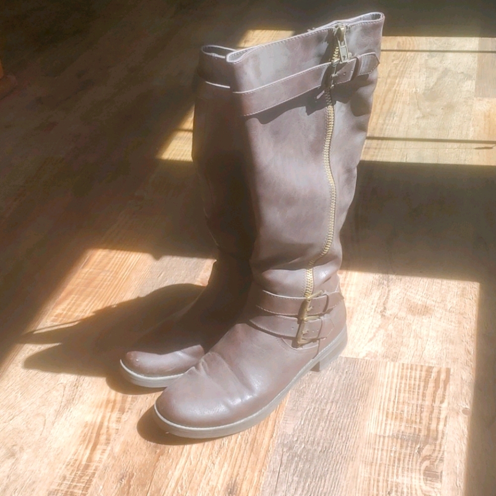 boots